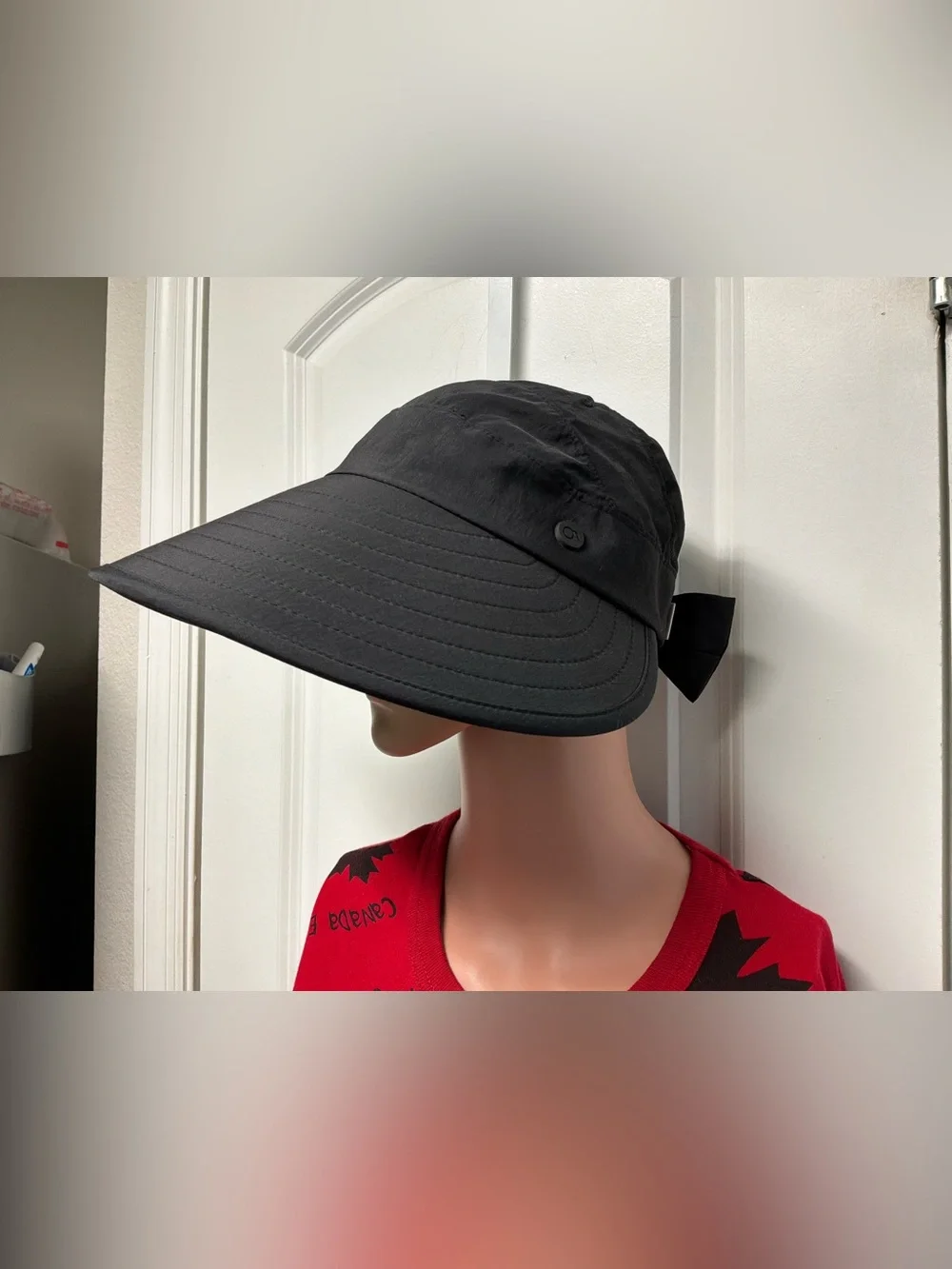 Ponyflo Women’s Black Wide Brim SunHat UV Protection Ponytail Opening Mesh Lined